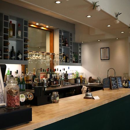 Clarence Court Hotel Cheltenham Bagian luar foto