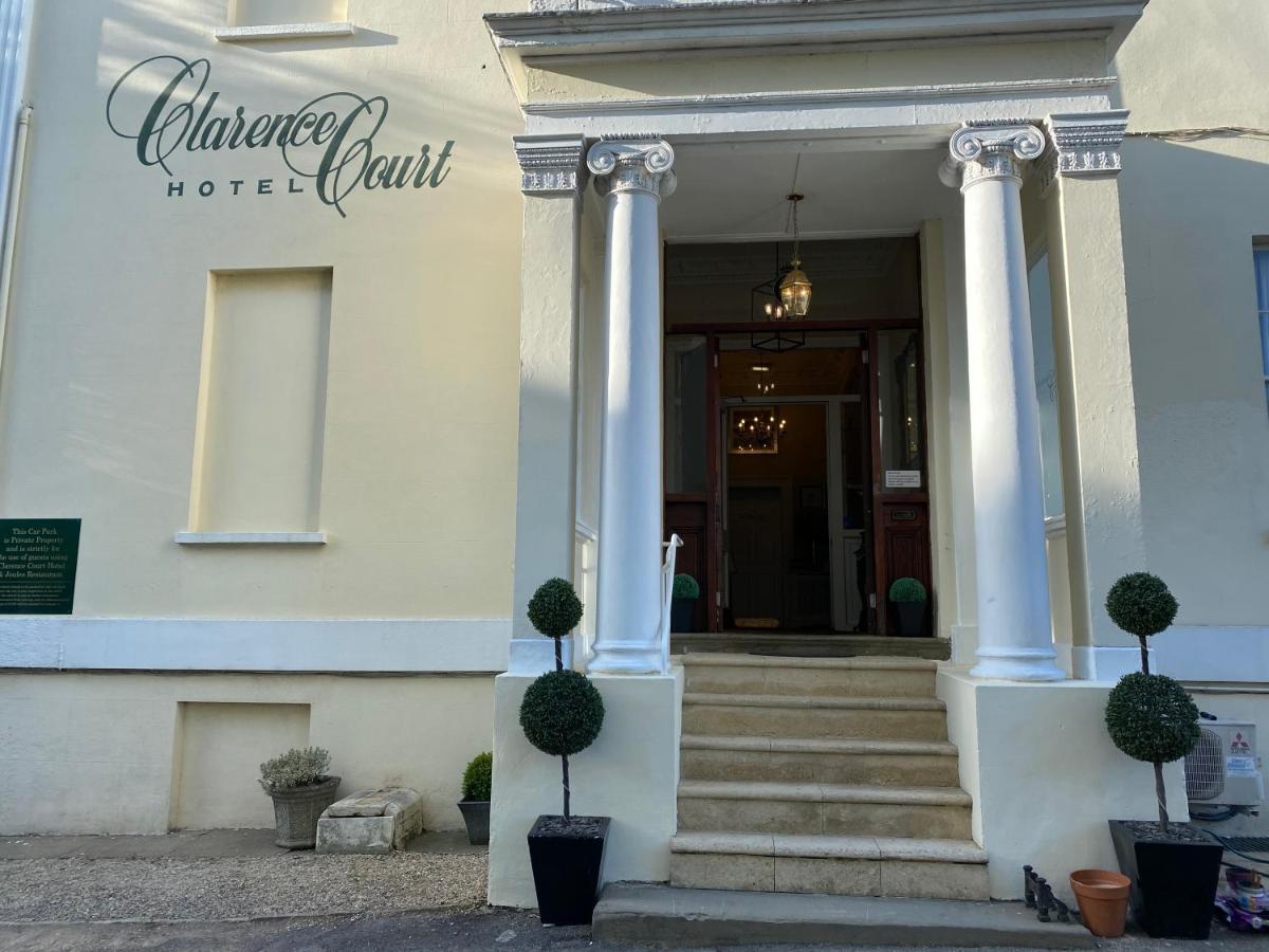 Clarence Court Hotel Cheltenham Bagian luar foto